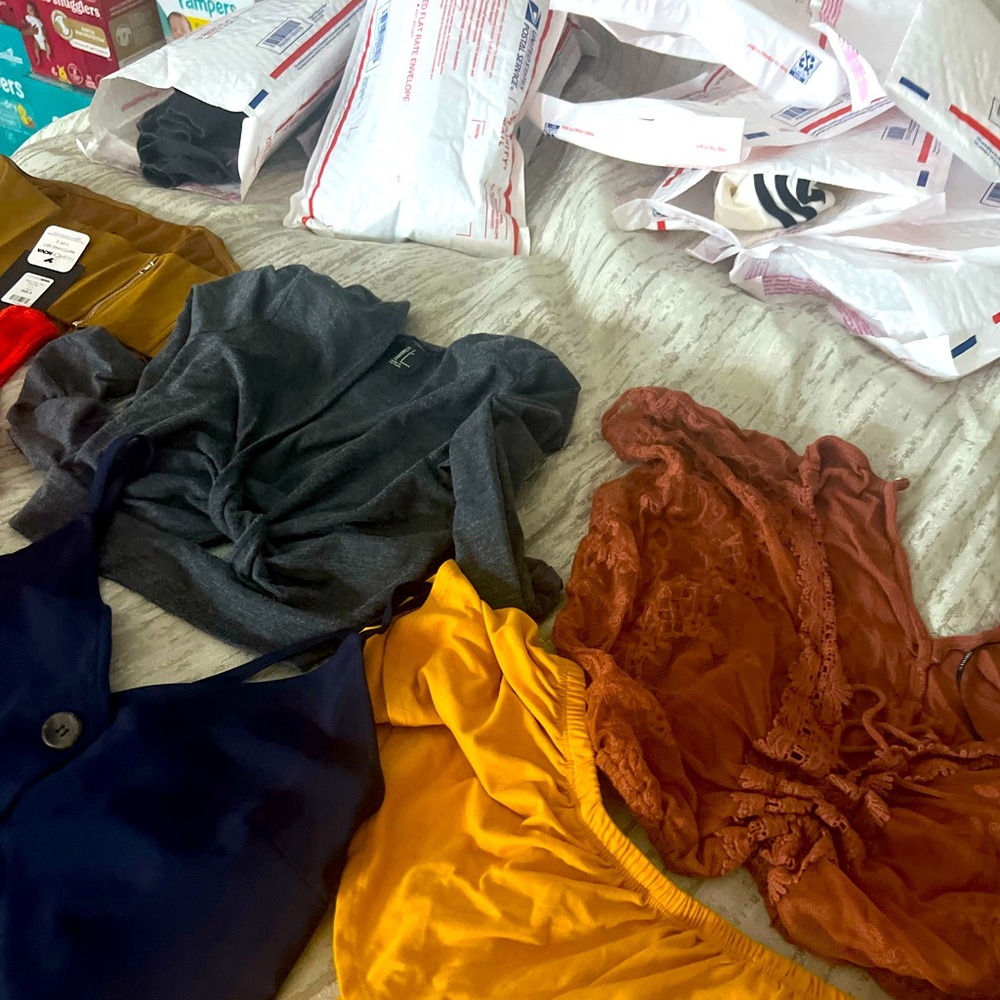 MYSTERY CLOTHES PACKAGING 💗🤗